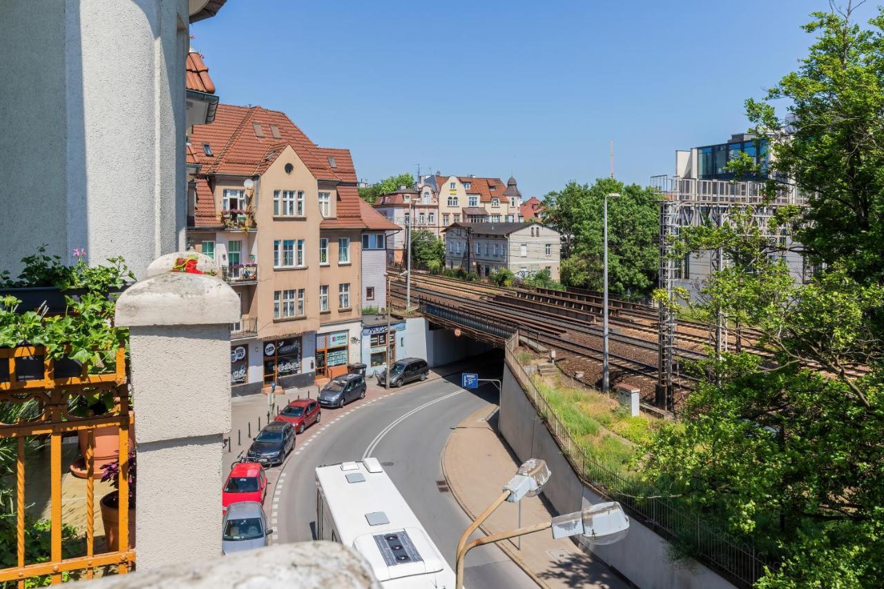 Sopot Rivoli Apartments Near The Beach & Pier By Noclegi Renters Exterior photo