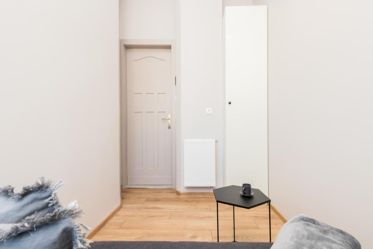 Sopot Rivoli Apartments Near The Beach & Pier By Noclegi Renters Exterior photo