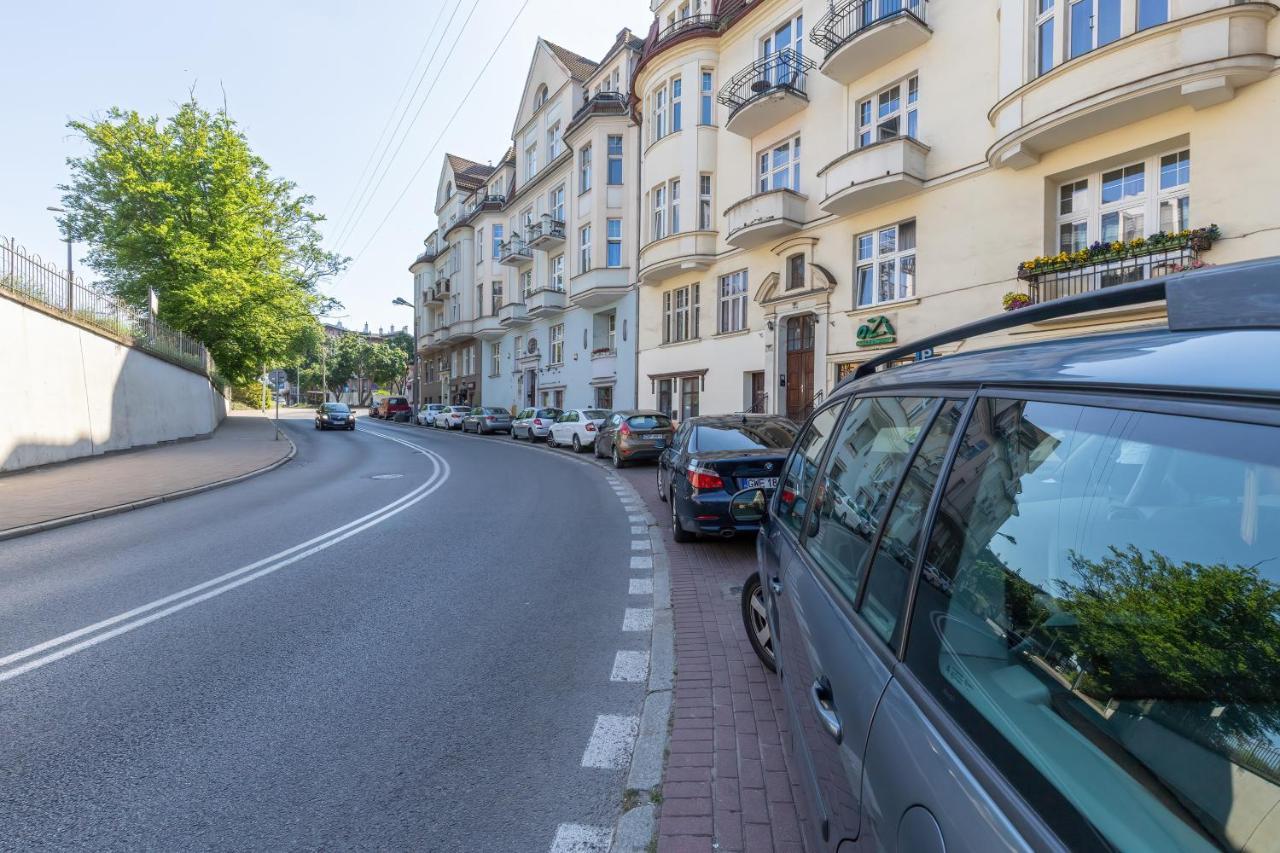 Sopot Rivoli Apartments Near The Beach & Pier By Noclegi Renters Exterior photo