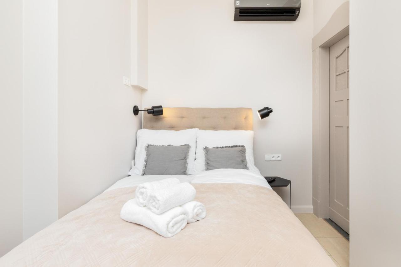 Sopot Rivoli Apartments Near The Beach & Pier By Noclegi Renters Exterior photo